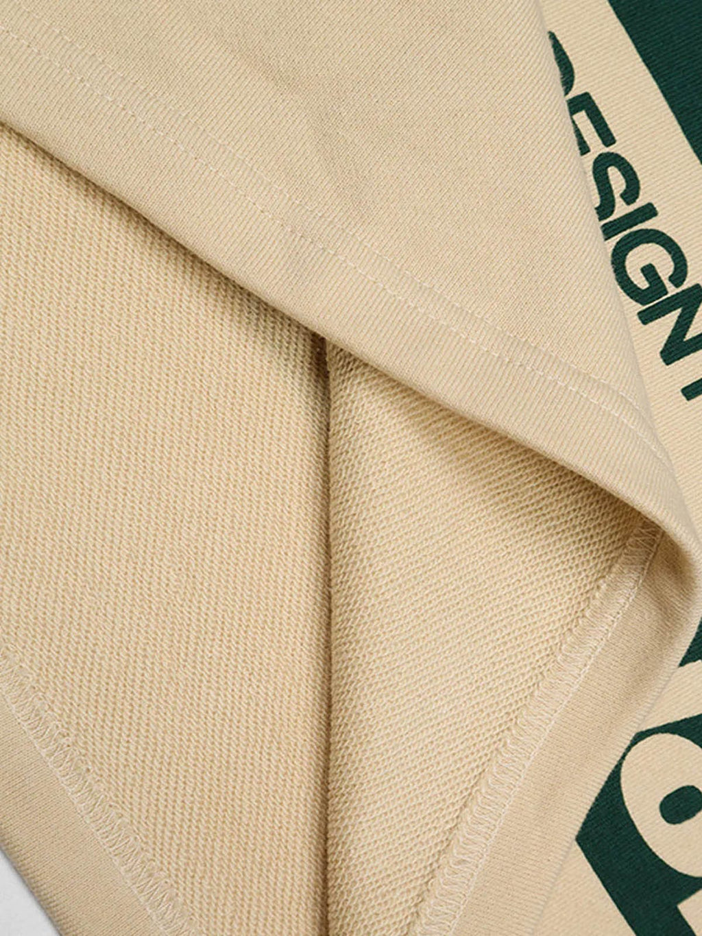 Polo con estampado gráfico