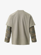 Camiseta de manga larga con estampado de camuflaje efecto desgastado